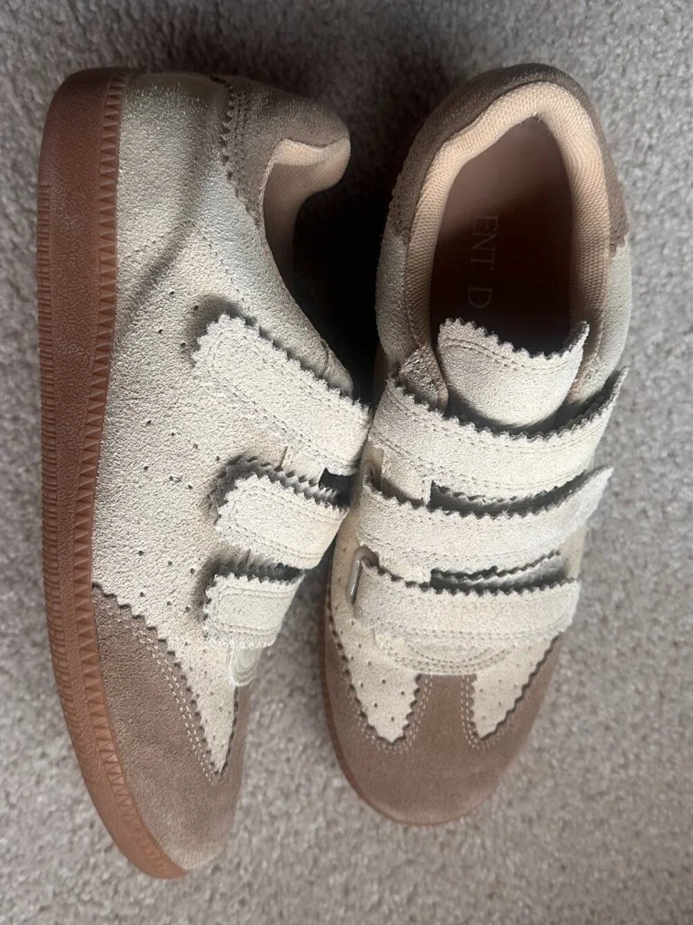 Silent D Seena Suede sneakers size 10!